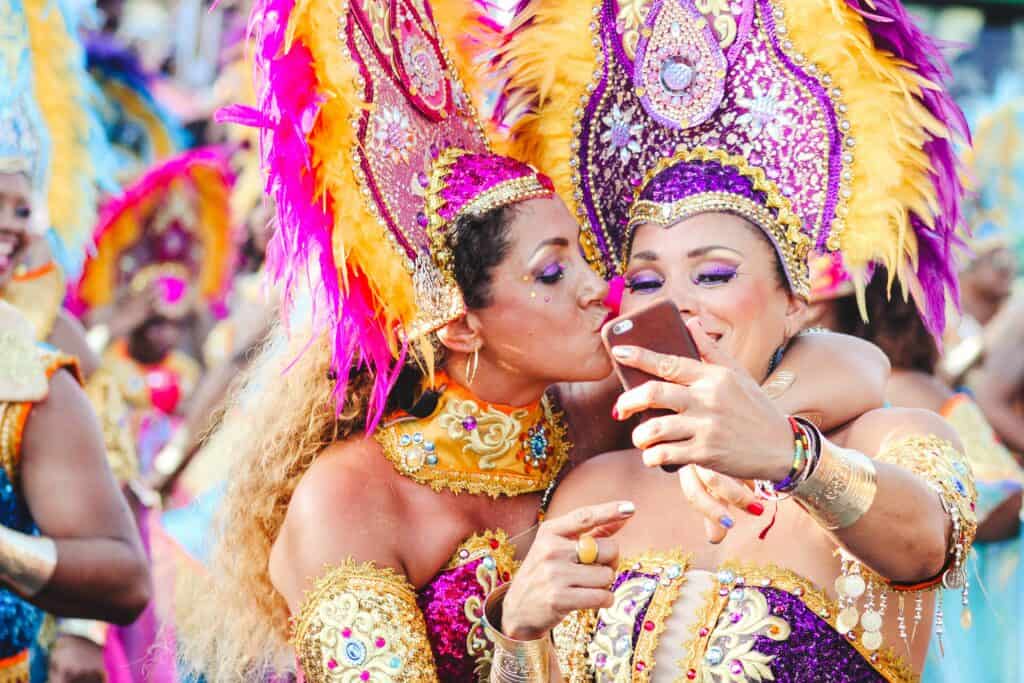 Dançarinos do carnaval de Tenerife
